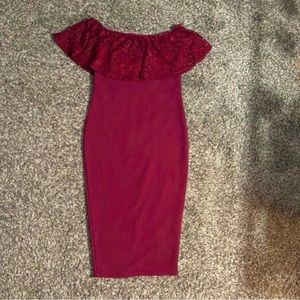 Off shoulder lace ruffle fitted dress SMALL/MEDIUM
